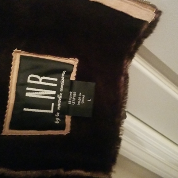 Jacket - Picture 2 of 4